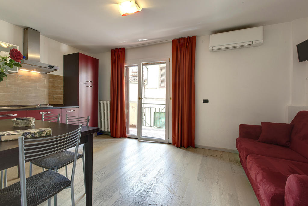 פירנצה Casa Per Vacanze Liberta מראה חיצוני תמונה